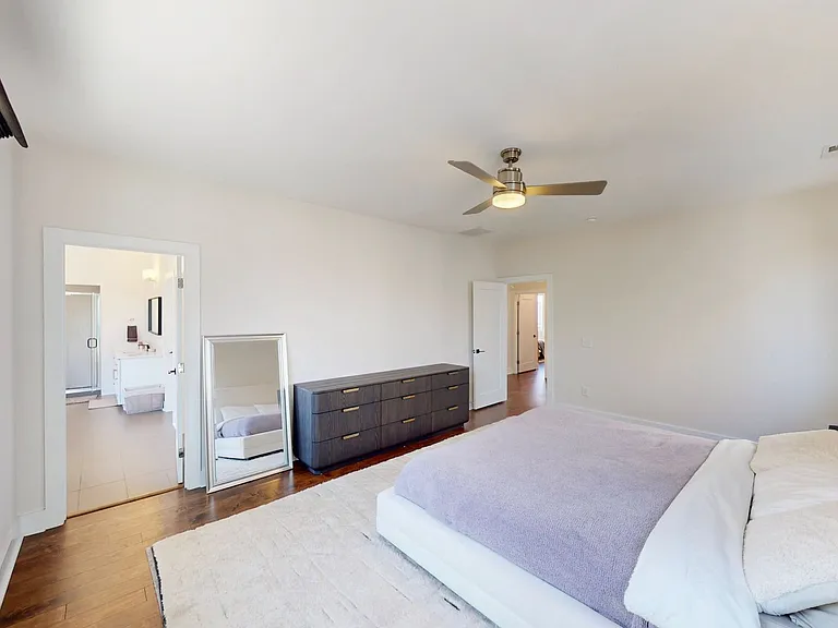 1220 Lomax Ave — Photo 29