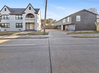 2824 Blodgett St #4, Houston, TX 77004