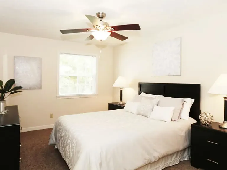 Southcreek apartments — Photo 15