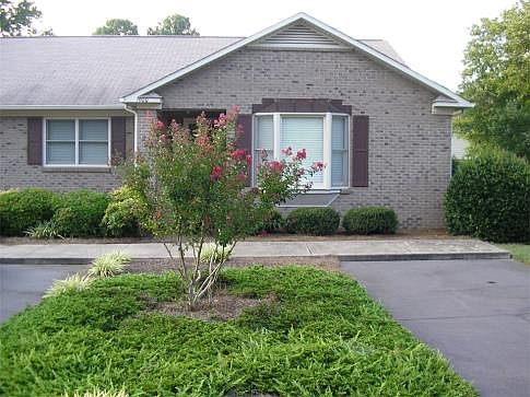 Additional view of front