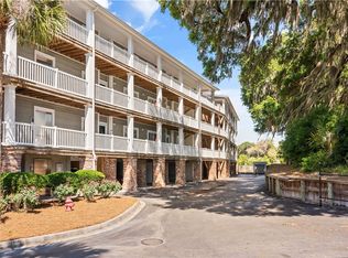 91 Screven St #101, Darien, GA 31305
