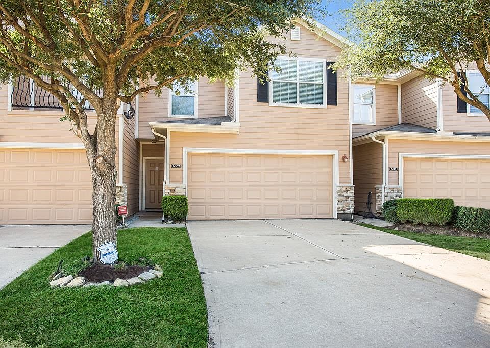 1st image of 6007 Yorktown Meadow Ln
