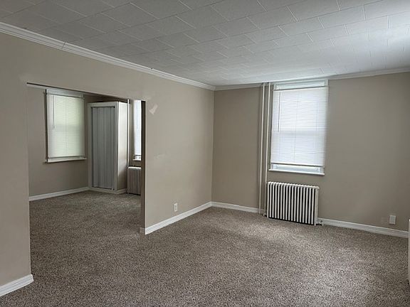 2nd image of 116 & 118 Market St #118