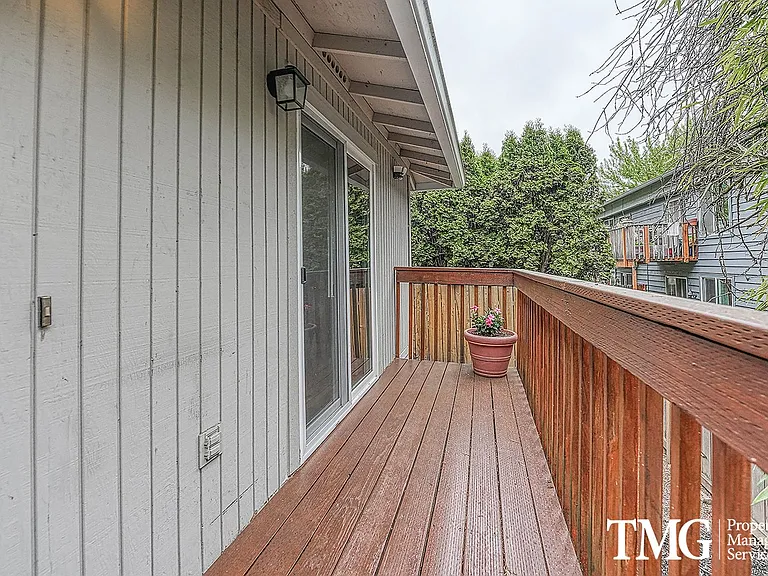 5223 SW 62nd Ave — Photo 19
