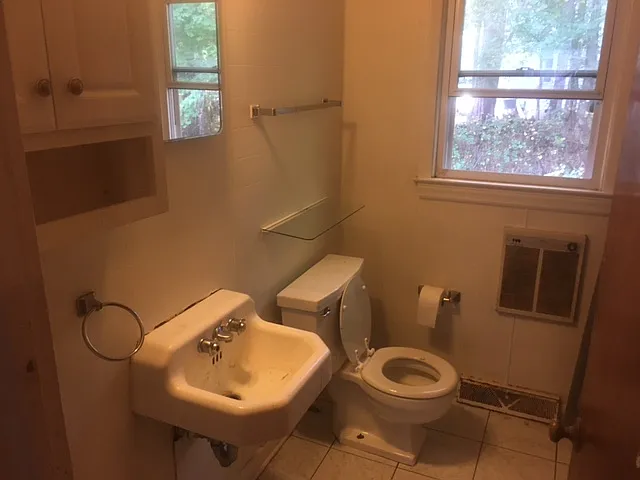 100 Alaska Ln — Photo 3