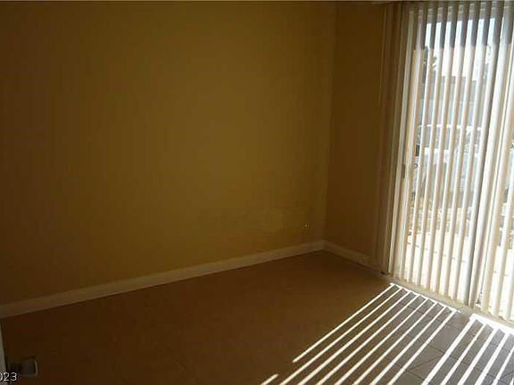 4th image of 5313 W Cheyenne Ave #2