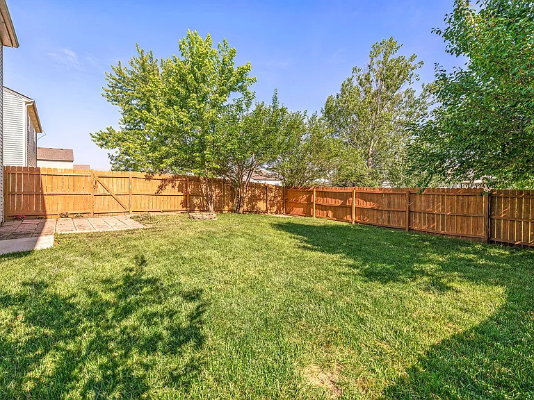 6890 W Stansbury Blvd — Photo 33