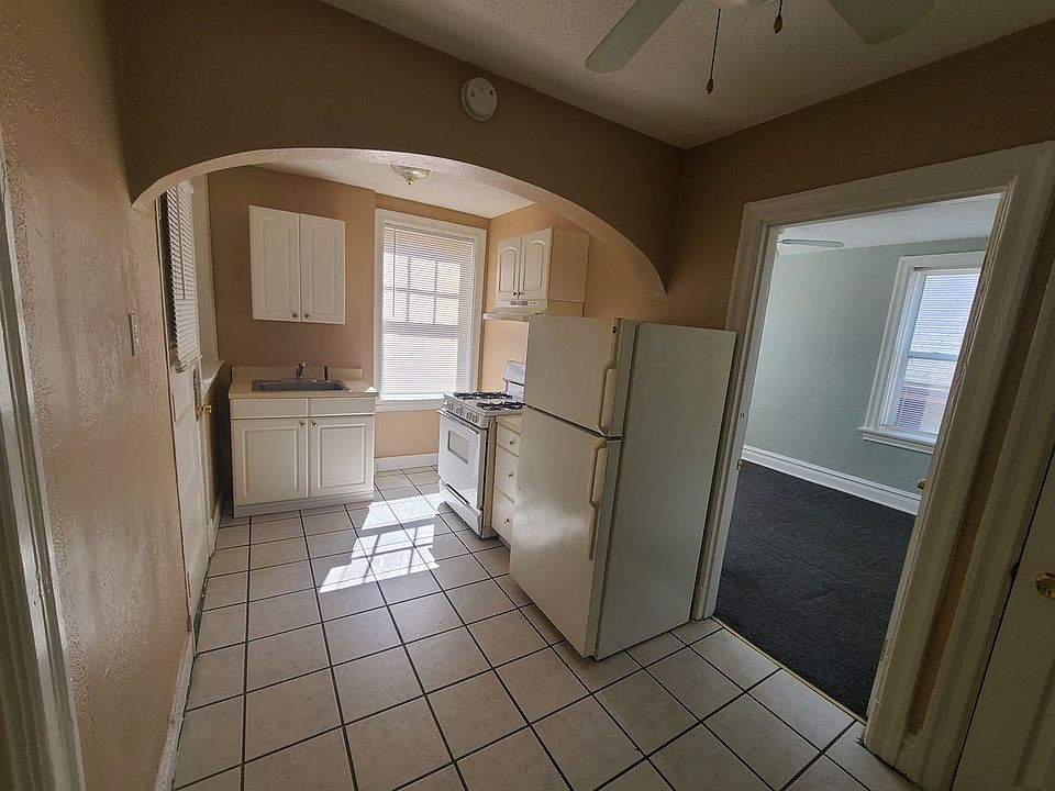 5454 Kingshighway Apartment Rentals Saint Louis, MO Zillow
