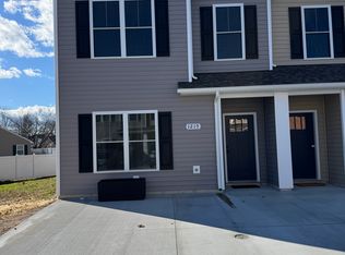 1215 Broad Leaf Ct, Trappe, MD 21673