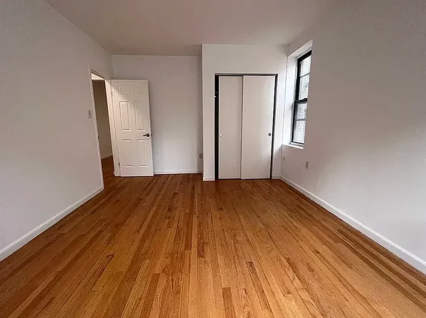 94-16 34th Road image 8 of 13