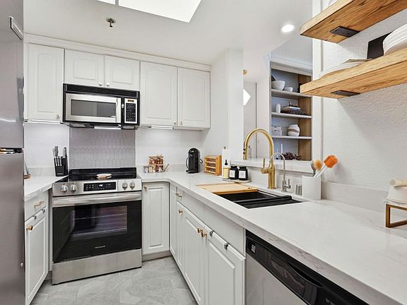 5th image of 411 Park Ave Unit 106