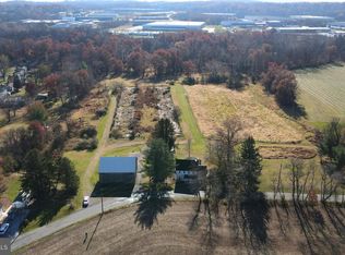 230 S Hertzler Rd, Elizabethtown, PA 17022