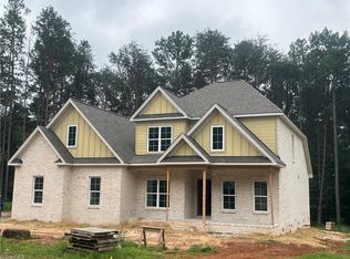 1870 Woodstock Rd, Clemmons, NC 27012