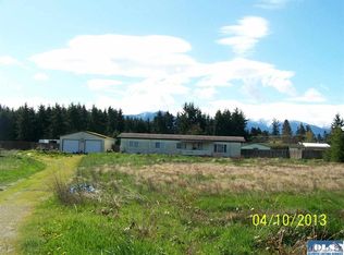 64 Heuhslein Rd, Port Angeles, WA 98362