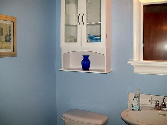 4th image of 4344 Honeywood Ct