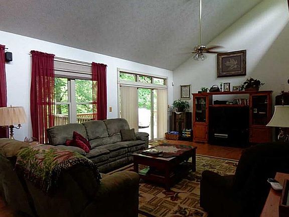 3rd image of 5925 N County Road 700 W