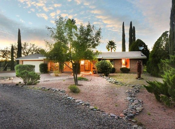2nd image of 28510 S Nogales Hy