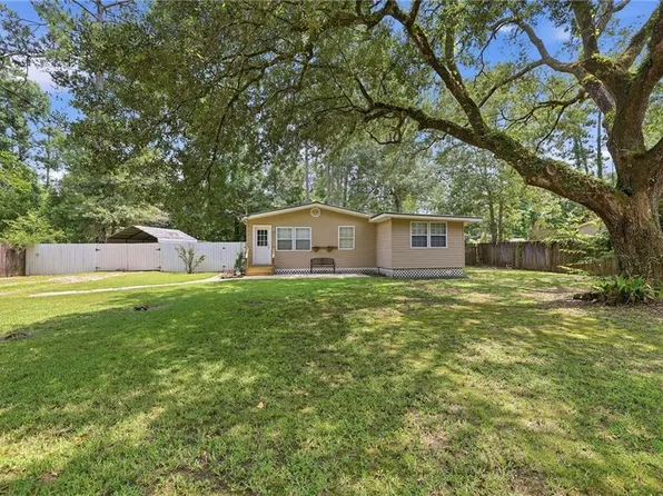 59 Alice St, Madisonville, LA 70447