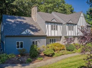 11 Stoney Brook Rd, Hopkinton, MA 01748