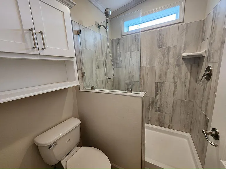 215 Caviller Ct #215 — Photo 16