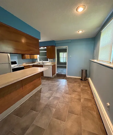 309 Renker Rd — Photo 4