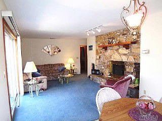 5th image of 7 Woodcrest Dr