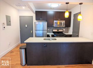 20 Van Buren St #3B, Brooklyn, NY 11221