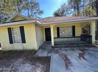 6123 W Lamar St, Bay Saint Louis, MS 39520