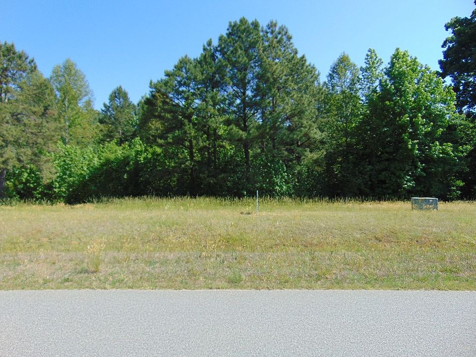 2nd image of 5 Waterstone Ln