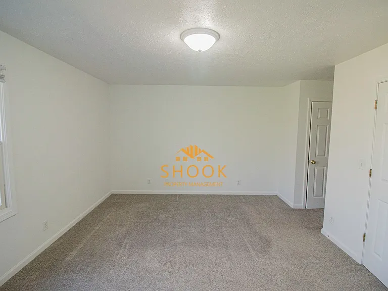 206 E Pine Ave — Photo 12