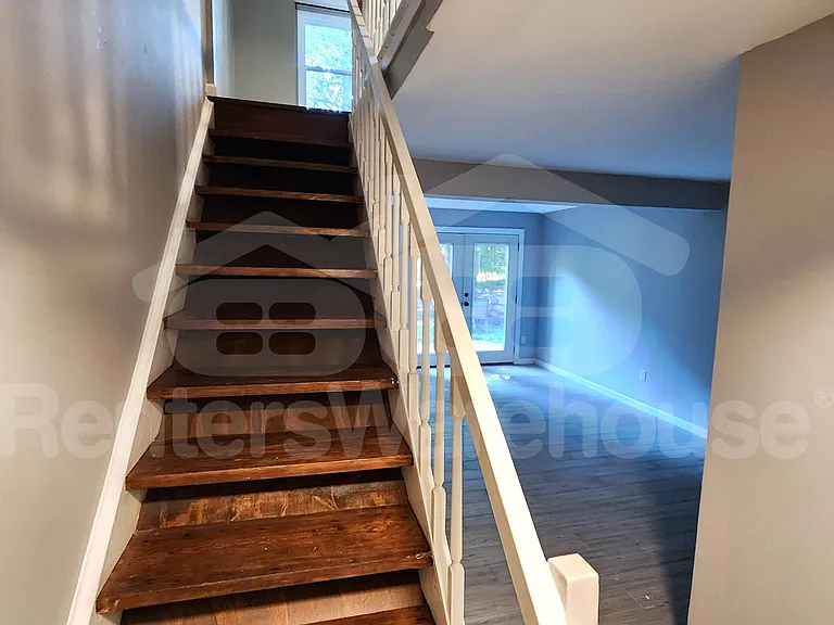 846 Regal Path Ln — Photo 13
