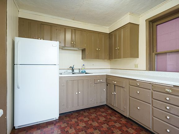 4th image of 48297 County Road 384