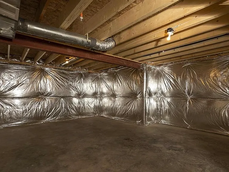 Lower level storage area