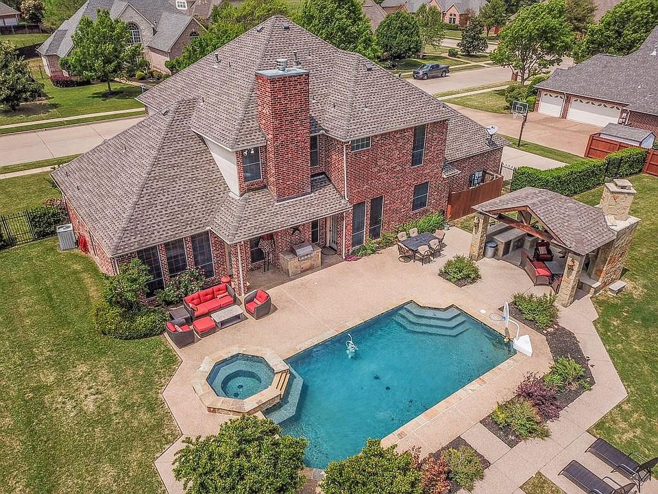 1st image of 1005 Westover Trl