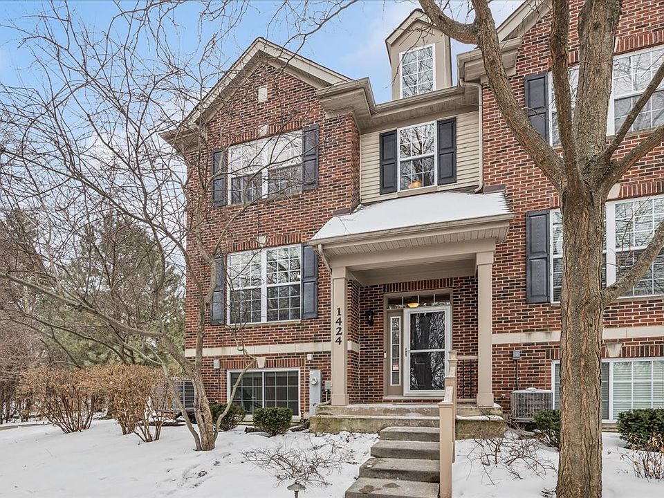 1st image of 1424 S Fairfield Ave #1424
