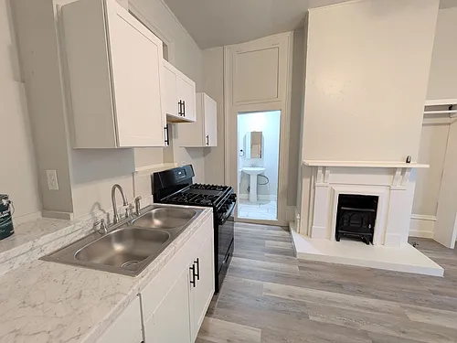 822 E Carson St #7 Photo 1