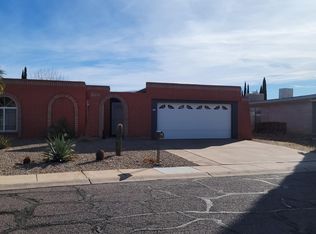 905 Pico Ct, Sierra Vista, AZ 85635