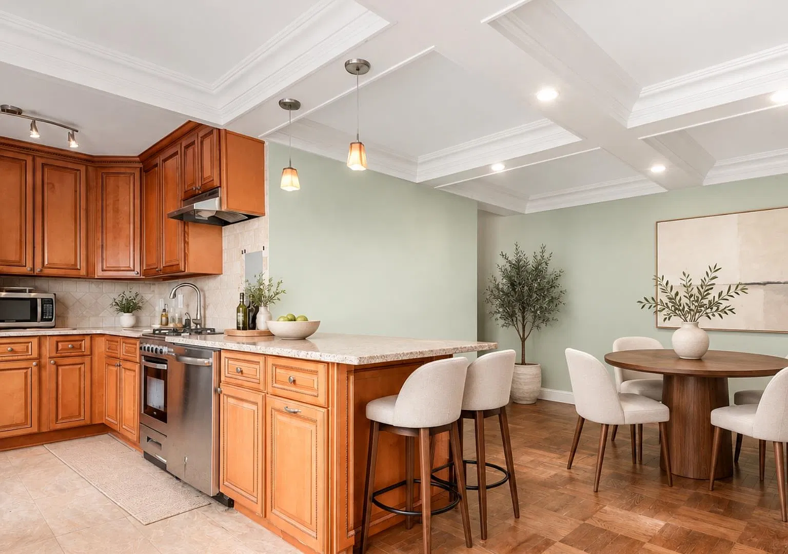 1 bed, 1.0 bath, 600 sqft, $2,600 — Photo 2