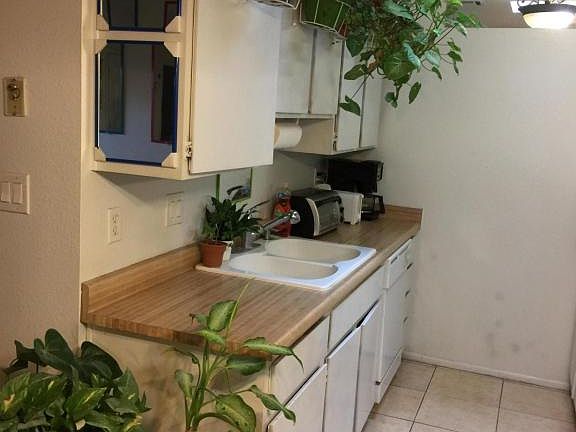 5th image of 9027 W Elm St Unit 6