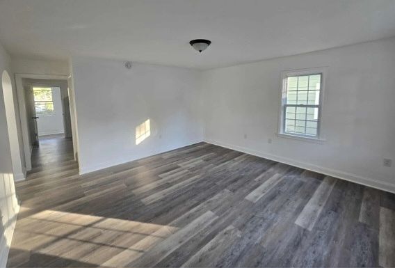 4th image of 620 W Virginia Ave