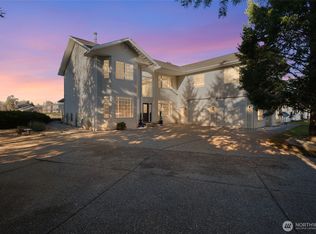 506 S Sandalwood Pl, Moses Lake, WA 98837