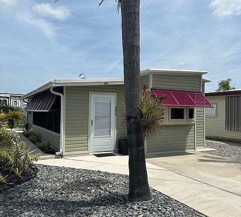 4th image of 8523 Pepperwood Dr