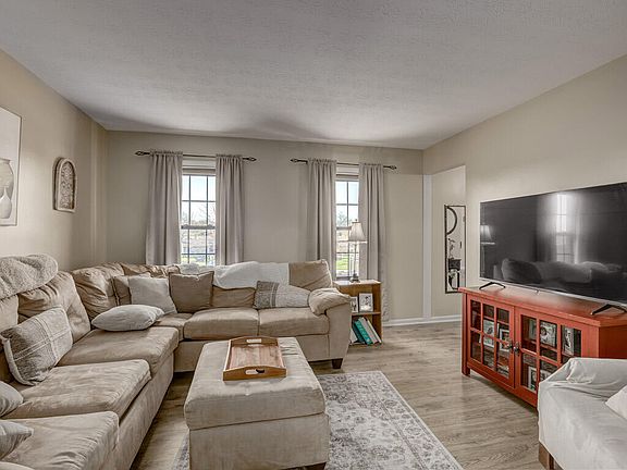 5th image of 2433 Antelope Ct