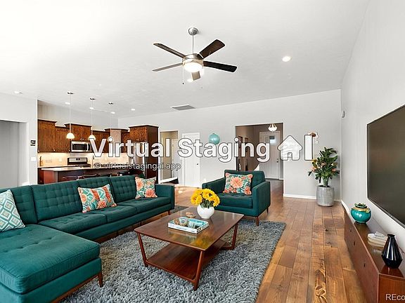 2nd image of 1326 Fairway Drive
