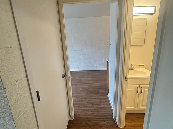5th image of 1611 & 1615 Barron Ln #1615-10