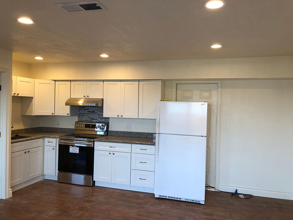 1st image of 183 Dennis Dr #A