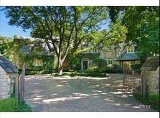 349 King Muir Rd, Lake Forest, IL 60045