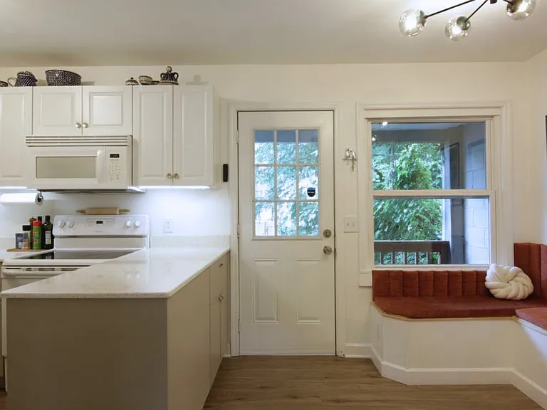 645 Lischey Ave — Photo 4