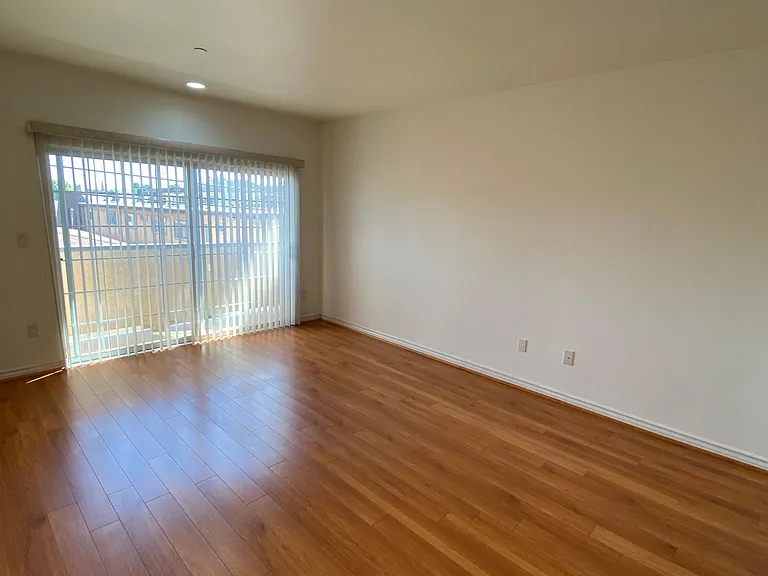 424 E Santa Anita Ave #204 — Photo 11