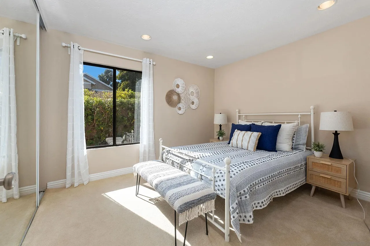 3 bed, 1803 sqft, $4,280 — Photo 2